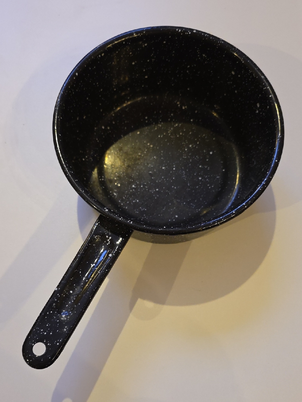 Granite Black Speckled Enamel Saucepan - Classic Home Kitchen